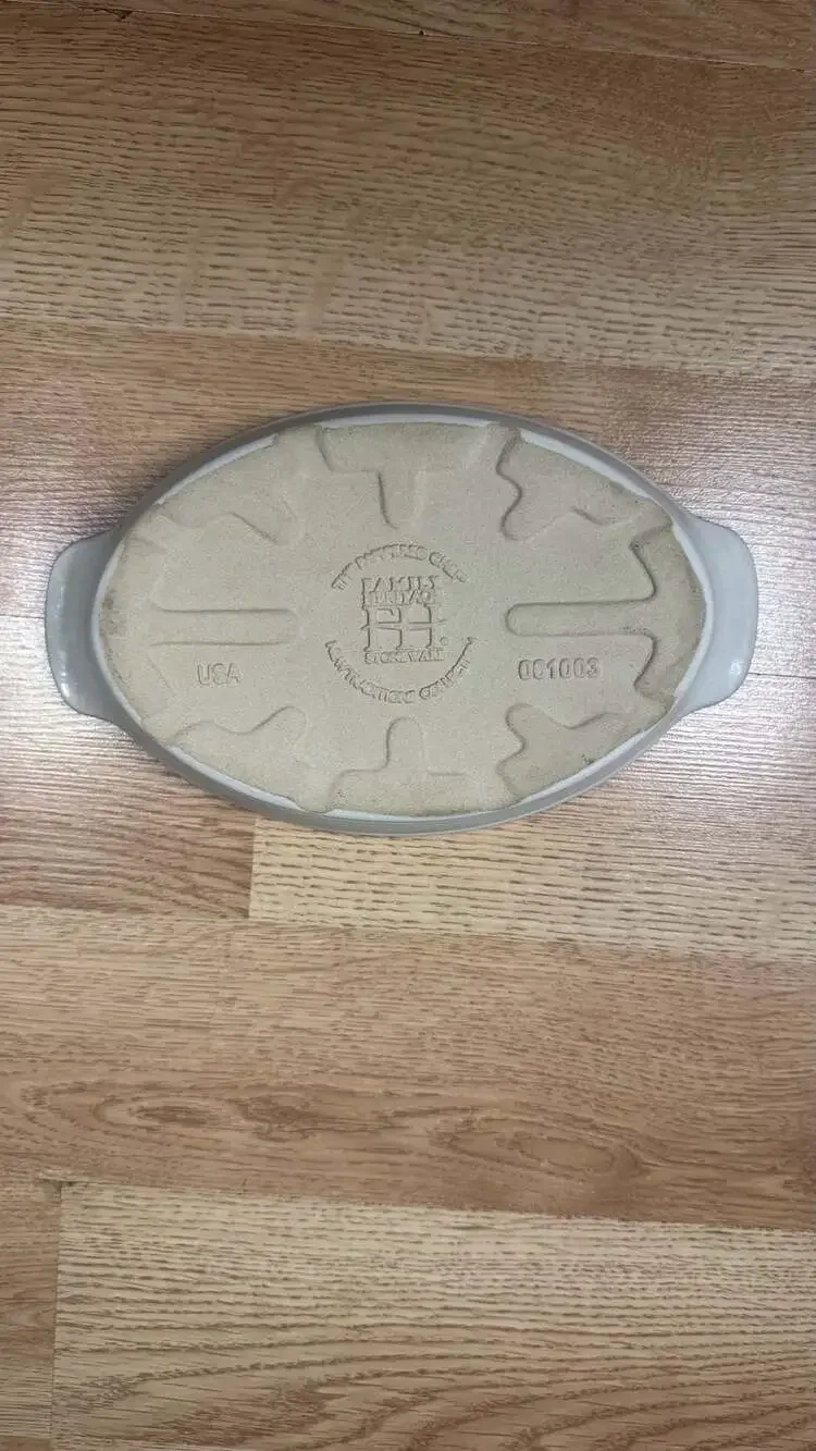 The Pampered Chef Family Heritage Collection Oval Baking Dish Stoneware 061003